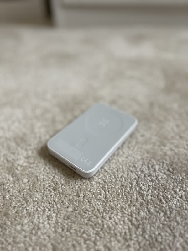 Recenze FIXED MagZen 6000mAh