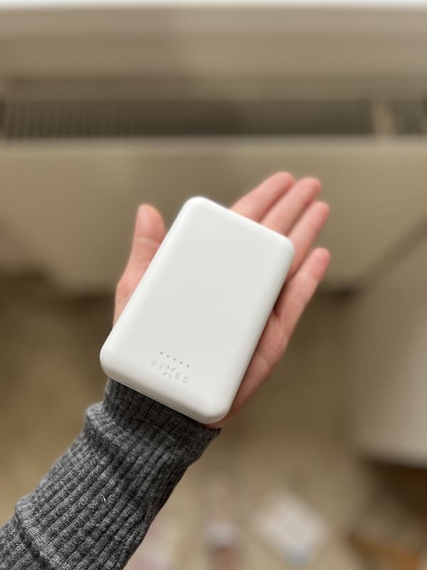 Recenze FIXED MagZen 6000mAh