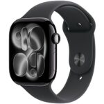 Apple Watch Series 11 42mm Klavírně černý hliník s černým sportovním řemínkem – S/M