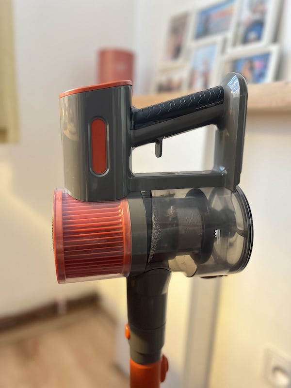 Recenze Jigoo C200